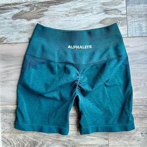 Alphalete Amplify Short